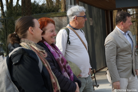 Pot za spomin v Arboretumu Volčji Potok povezuje generacije in krepi demenci prijazno okolje (2)